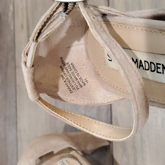 Steve Madden SaraII Suede high block heels sandals shoes sz 8.5M - Picture 10 of 12